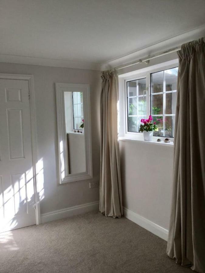 Beautiful 1Br Apartment In Historic St Aubin House Экстерьер фото