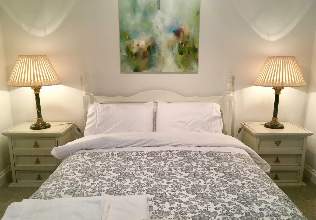 Beautiful 1Br Apartment In Historic St Aubin House Экстерьер фото