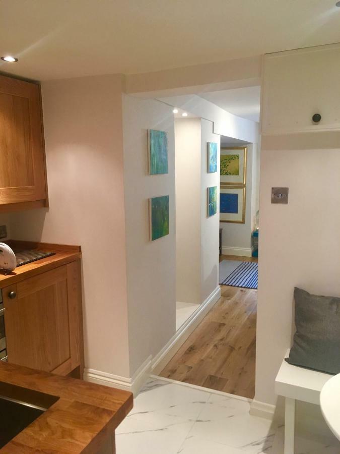 Beautiful 1Br Apartment In Historic St Aubin House Экстерьер фото