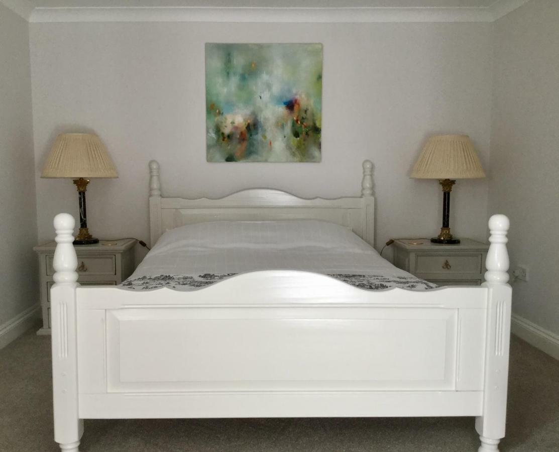Beautiful 1Br Apartment In Historic St Aubin House Экстерьер фото